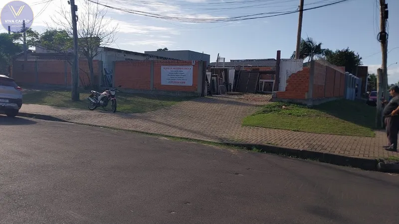 TERRENO DE ESQUINA TODO MURADO E PERTINHO DO CENTRO: 5ª foto da galeria de imagens do imóvel