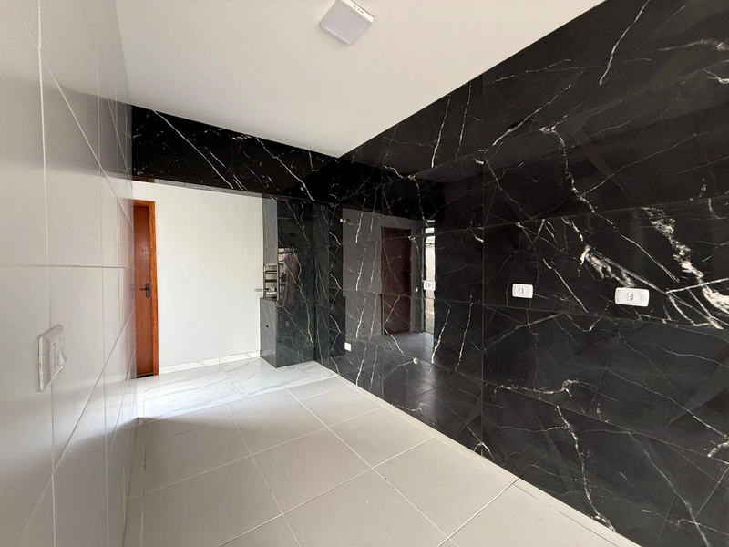 Casa bem localizada no Nações!: 6ª foto da galeria de imagens do imóvel