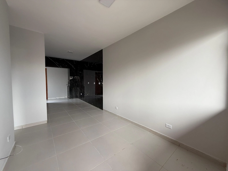 Casa bem localizada no Nações!: 5ª foto da galeria de imagens do imóvel