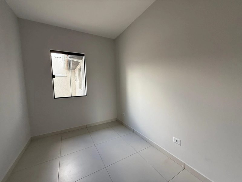 Casa bem localizada no Nações!: 8ª foto da galeria de imagens do imóvel