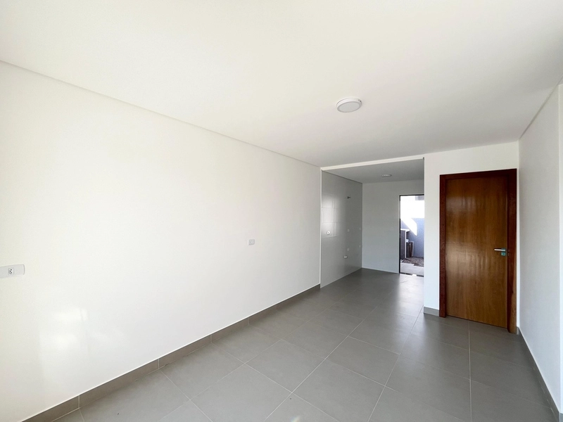 Casa localizada no bairro Iguaçu!: 2ª foto da galeria de imagens do imóvel