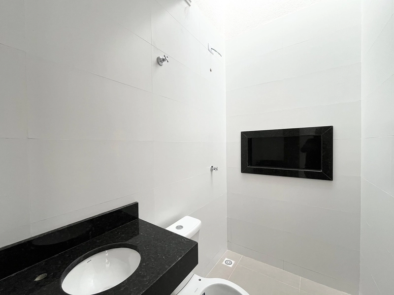 Casa localizada no bairro Iguaçu!: 6ª foto da galeria de imagens do imóvel