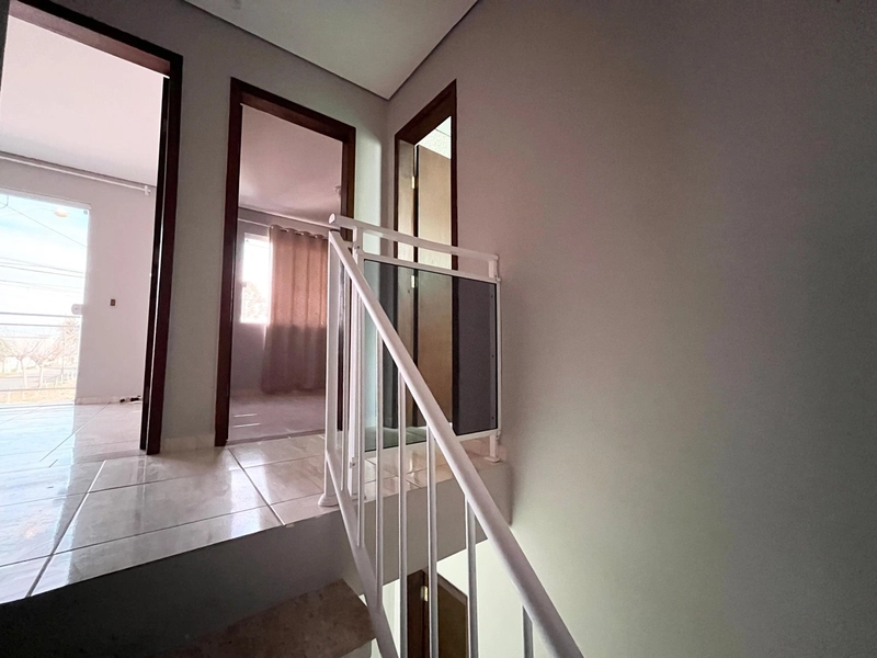 Casa Localizada no bairro Nações!: 10ª foto da galeria de imagens do imóvel