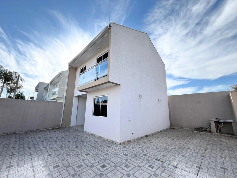 Casa Localizada no bairro Nações!: 3ª foto da galeria de imagens do imóvel