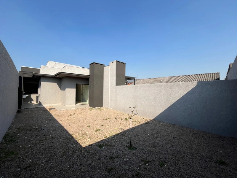 Casa bem localizada no bairro Eucaliptos: 16ª foto da galeria de imagens do imóvel