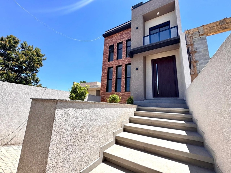 : 2ª foto da galeria de imagens do imóvel