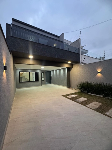 : 2ª foto da galeria de imagens do imóvel