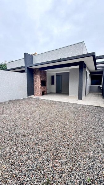 Linda casa de 3 quartos com suíte: 6ª foto da galeria de imagens do imóvel