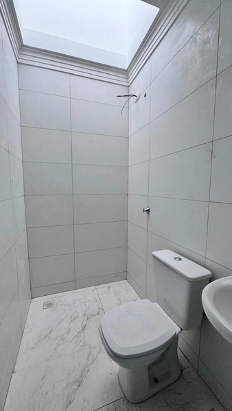 Linda casa de 3 quartos com suíte: 16ª foto da galeria de imagens do imóvel