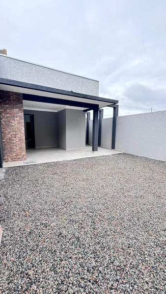 Linda casa de 3 quartos com suíte: 5ª foto da galeria de imagens do imóvel