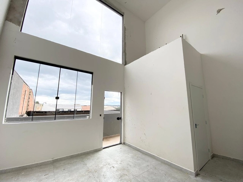 Sala comercial disponível para locação numa principal AV da cidade!: 4ª foto da galeria de imagens do imóvel