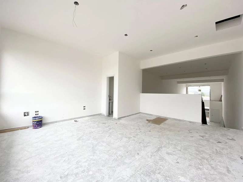 Sala comercial disponível para locação numa principal AV da cidade!: 7ª foto da galeria de imagens do imóvel