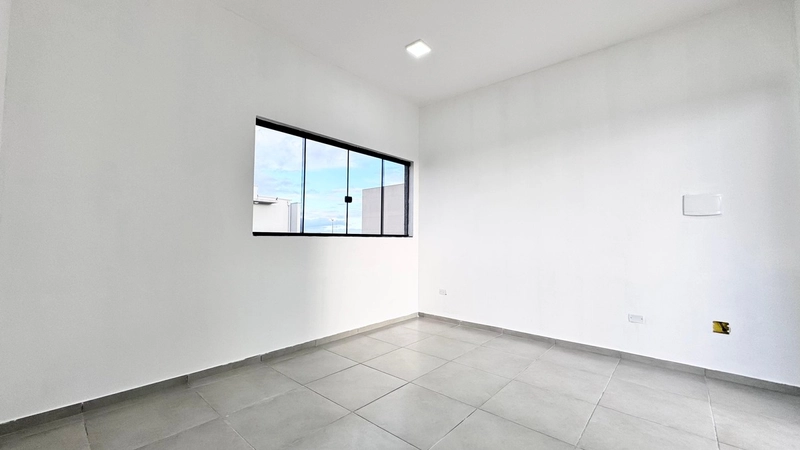 Sala para locação no centro da cidade!: 6ª foto da galeria de imagens do imóvel