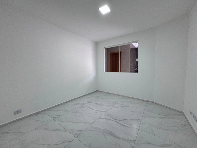 Casa bem localizada no Bairro Nações!: 5ª foto da galeria de imagens do imóvel