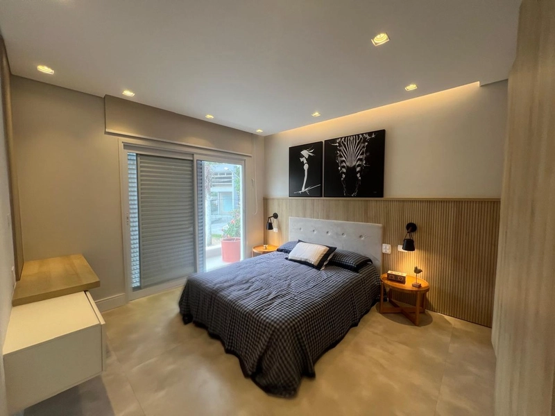 LINDA CASA EM ALTO PADRAO ! ESTUDA PERMUTA POR APTO PÉ NA AREIA: 28ª foto da galeria de imagens do imóvel