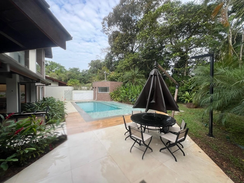 LINDA CASA EM ALTO PADRAO ! ESTUDA PERMUTA POR APTO PÉ NA AREIA: 24ª foto da galeria de imagens do imóvel