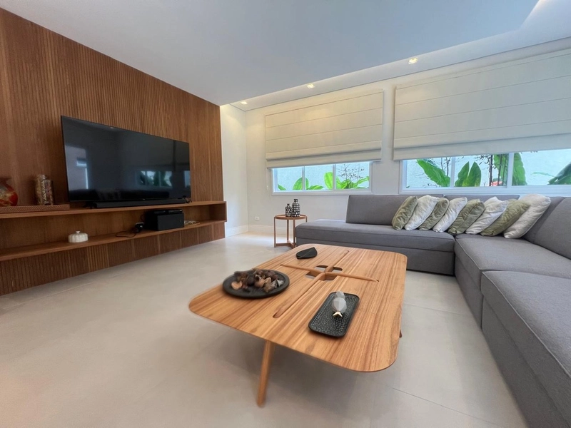 LINDA CASA EM ALTO PADRAO ! ESTUDA PERMUTA POR APTO PÉ NA AREIA: 17ª foto da galeria de imagens do imóvel