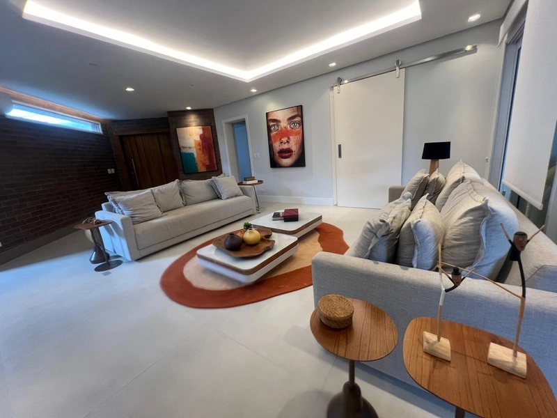 LINDA CASA EM ALTO PADRAO ! ESTUDA PERMUTA POR APTO PÉ NA AREIA: 2ª foto da galeria de imagens do imóvel