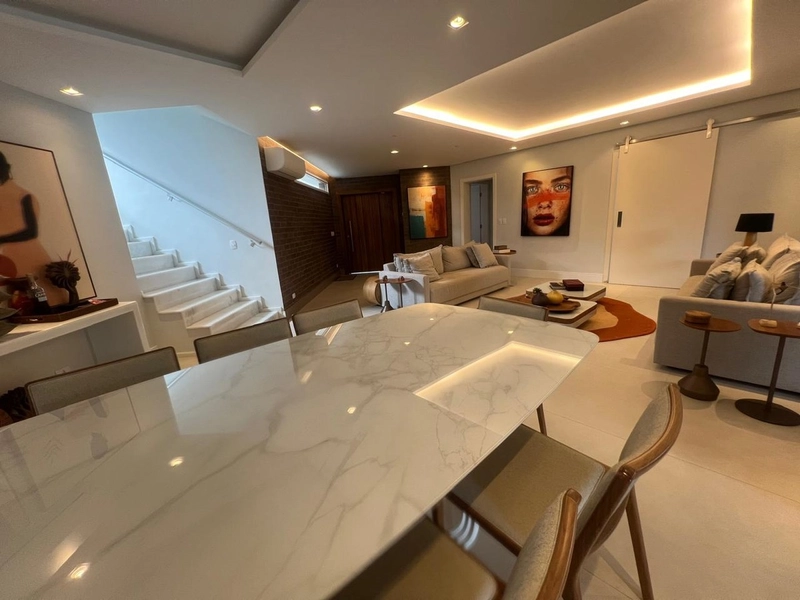 LINDA CASA EM ALTO PADRAO ! ESTUDA PERMUTA POR APTO PÉ NA AREIA: 3ª foto da galeria de imagens do imóvel