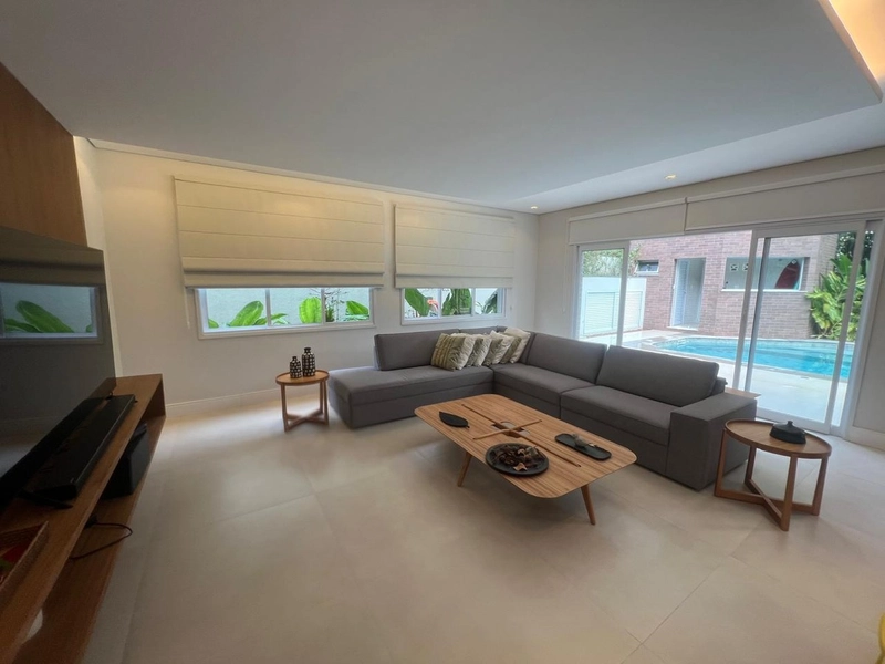 LINDA CASA EM ALTO PADRAO ! ESTUDA PERMUTA POR APTO PÉ NA AREIA: 12ª foto da galeria de imagens do imóvel