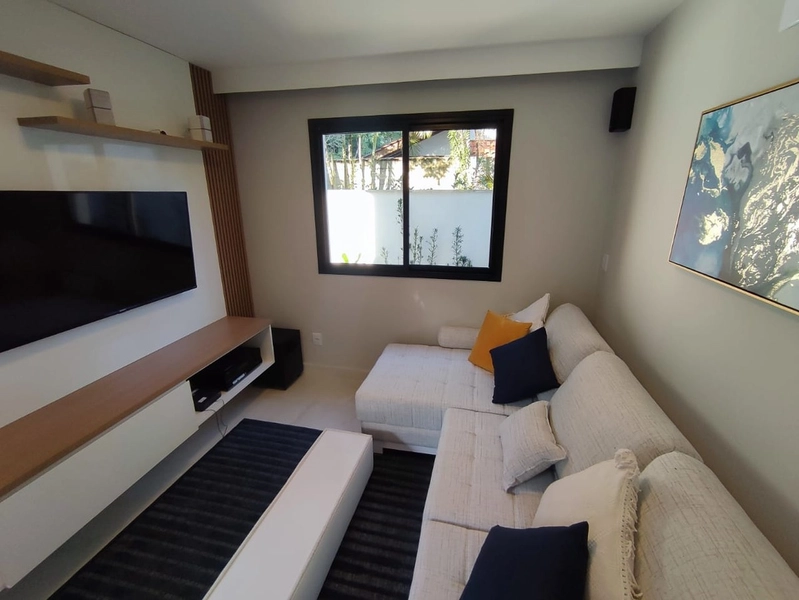 Casa à venda na Riviera de São Lourenço Módulo 28 Bertioga - Parcela: 8ª foto da galeria de imagens do imóvel