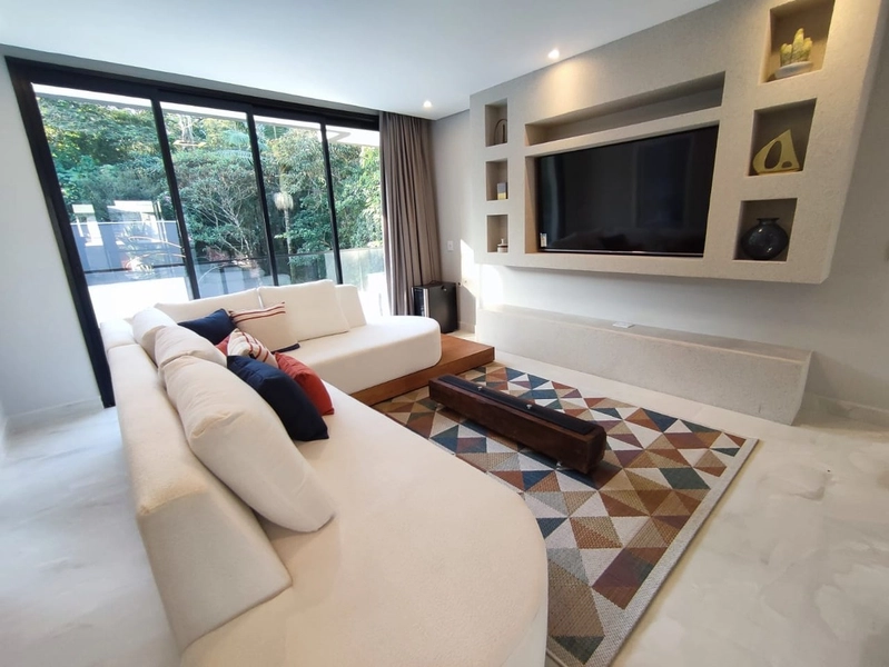 Casa à venda na Riviera de São Lourenço Módulo 28 Bertioga - Parcela: 5ª foto da galeria de imagens do imóvel