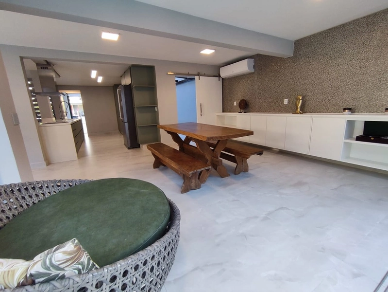 Casa à venda na Riviera de São Lourenço Módulo 28 Bertioga - Parcela: 10ª foto da galeria de imagens do imóvel
