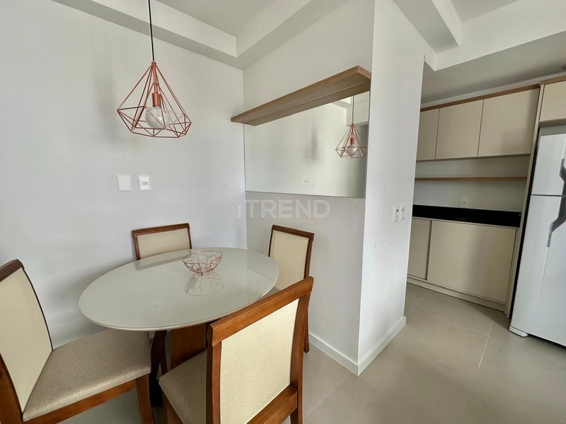 Apartamento Mobiliado e Decorado a poucos metros do mar.: 4ª foto da galeria de imagens do imóvel