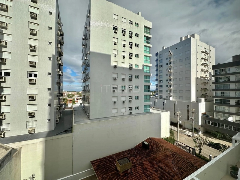 Apartamento Mobiliado e Decorado a poucos metros do mar.: 3ª foto da galeria de imagens do imóvel