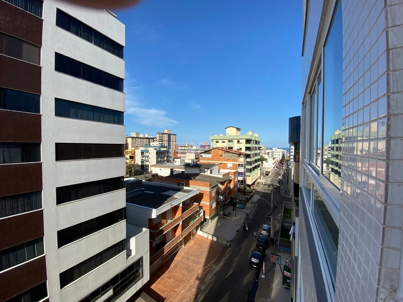 Dois dormitórios em prédio novo no centro: 9ª foto da galeria de imagens do imóvel