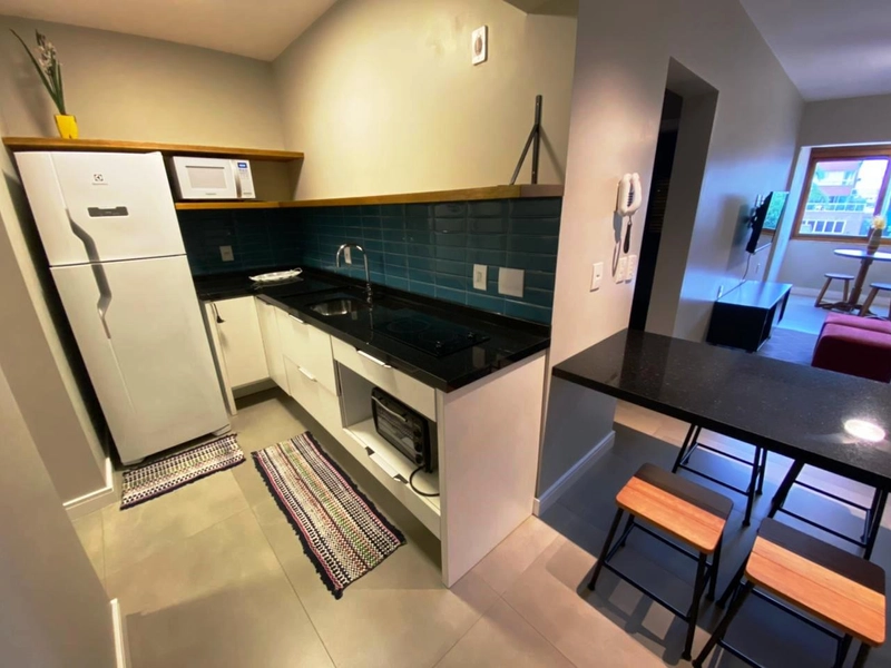 Amplo 1 dormitório no centro, mobiliado e decorado: 5ª foto da galeria de imagens do imóvel