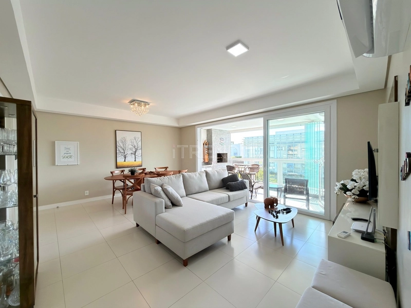 COBERTURA COM A MELHOR VISTA DO CONDOMÍNIO ROSSI: 21ª foto da galeria de imagens do imóvel