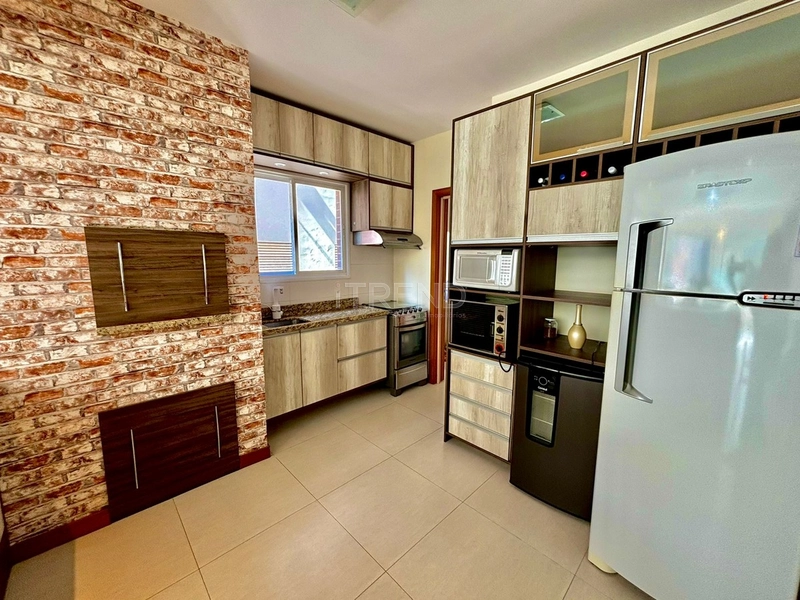 Apartamento de frente: 1ª foto da galeria de imagens do imóvel