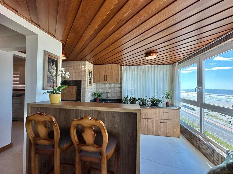 APARTAMENTO À VENDA COM VISTA PARA MAR APENAS UM APTO POR ANDAR: 5ª foto da galeria de imagens do imóvel