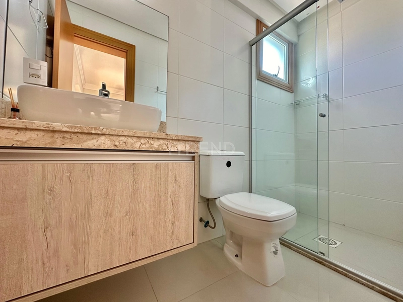 APARTAMENTO À VENDA COM VISTA PARA MAR APENAS UM APTO POR ANDAR: 2ª foto da galeria de imagens do imóvel