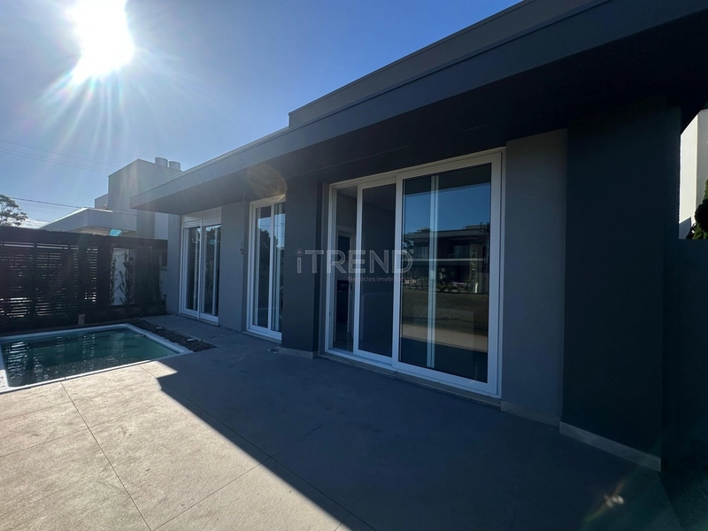 Residencia Moderna - Requinte e Sofisticação: 3ª foto da galeria de imagens do imóvel