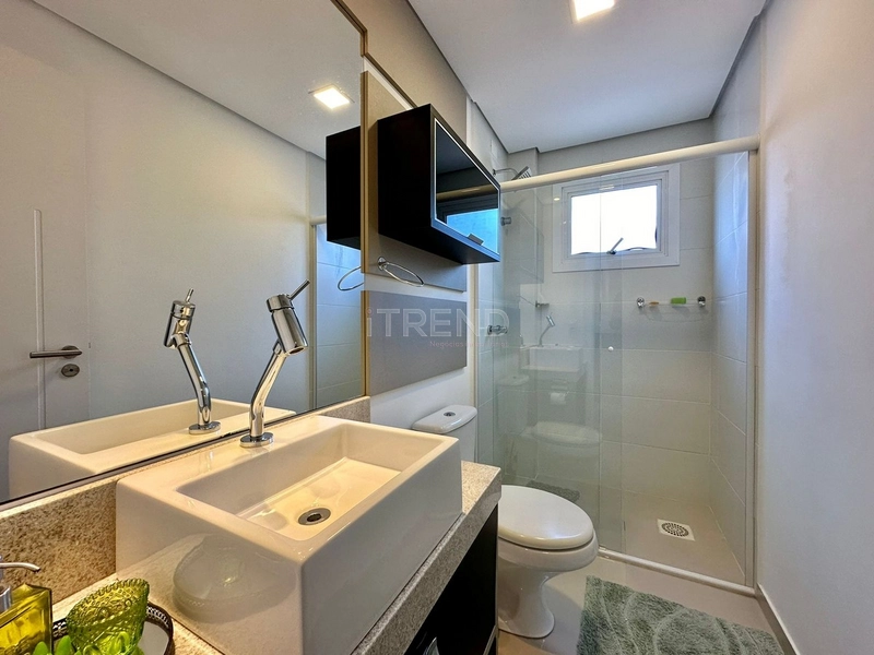 APARTAMENTO À VENDA COM VISTA PARA O MAR: 16ª foto da galeria de imagens do imóvel