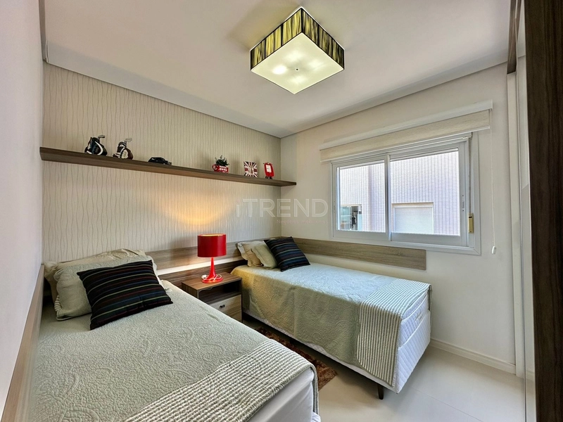 APARTAMENTO À VENDA COM VISTA PARA O MAR: 7ª foto da galeria de imagens do imóvel