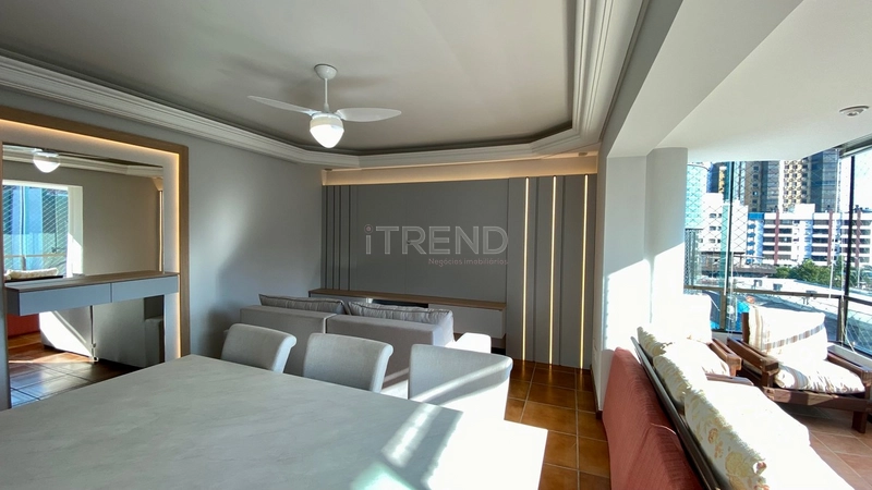 Duplex 4 dormitórios a uma quadra do mar: 14ª foto da galeria de imagens do imóvel