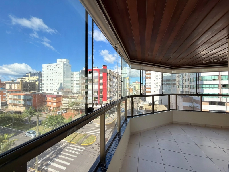 APARTAMENTO DE ESQUINA, COM VISTA PARA O MAR: 20ª foto da galeria de imagens do imóvel