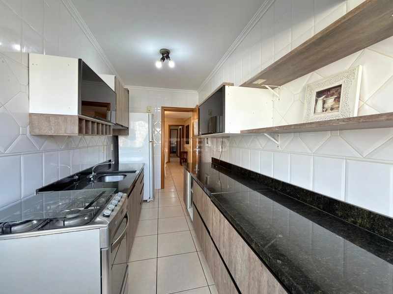 APARTAMENTO DE ESQUINA, COM VISTA PARA O MAR: 12ª foto da galeria de imagens do imóvel