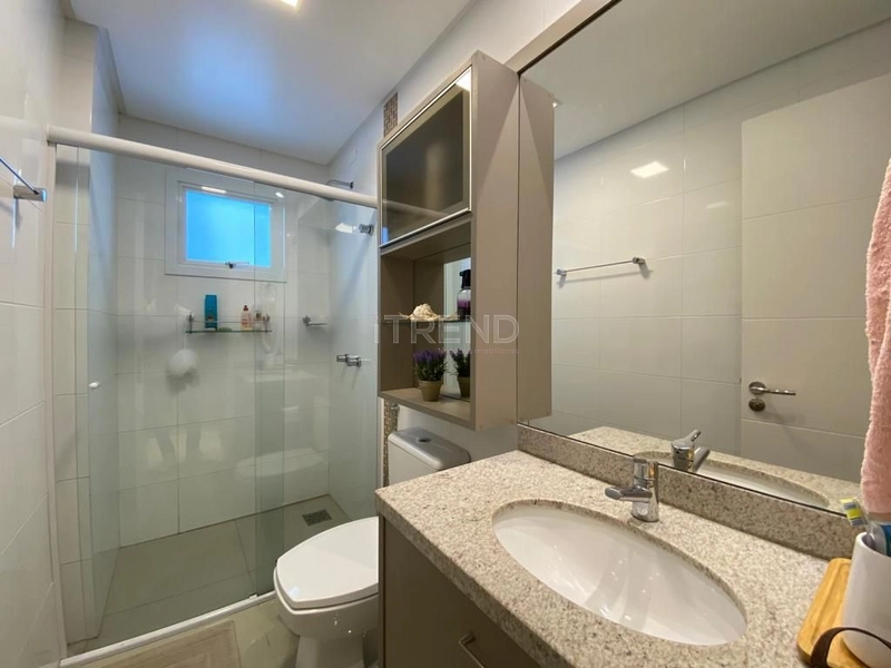 Apartamento com terraço no Centro: 21ª foto da galeria de imagens do imóvel