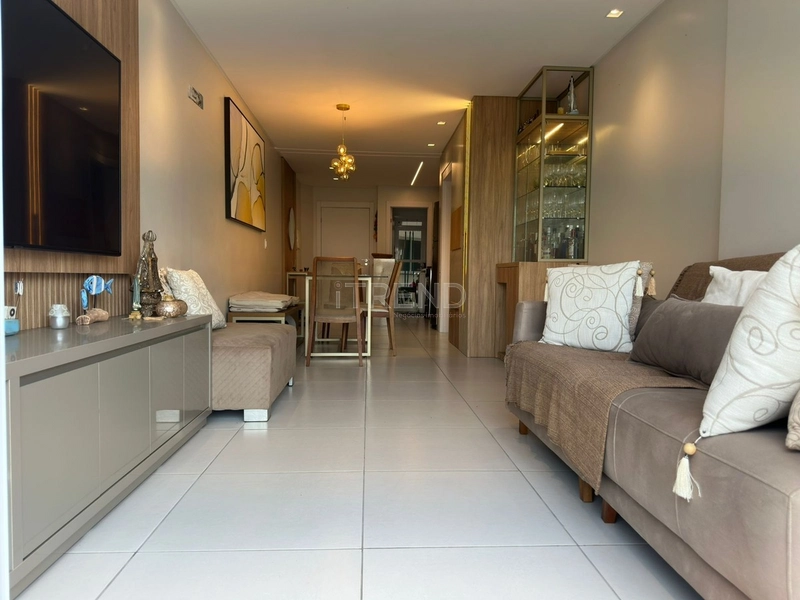 APARTAMENTO COM TERRAÇO: 9ª foto da galeria de imagens do imóvel