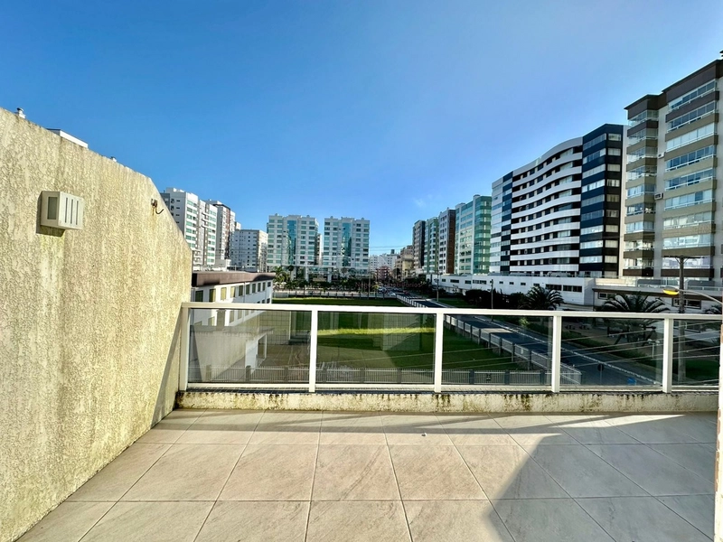 APARTAMENTO COM TERRAÇO: 23ª foto da galeria de imagens do imóvel