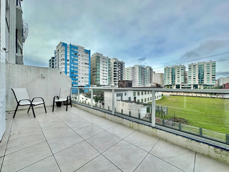 APARTAMENTO COM TERRAÇO: 27ª foto da galeria de imagens do imóvel