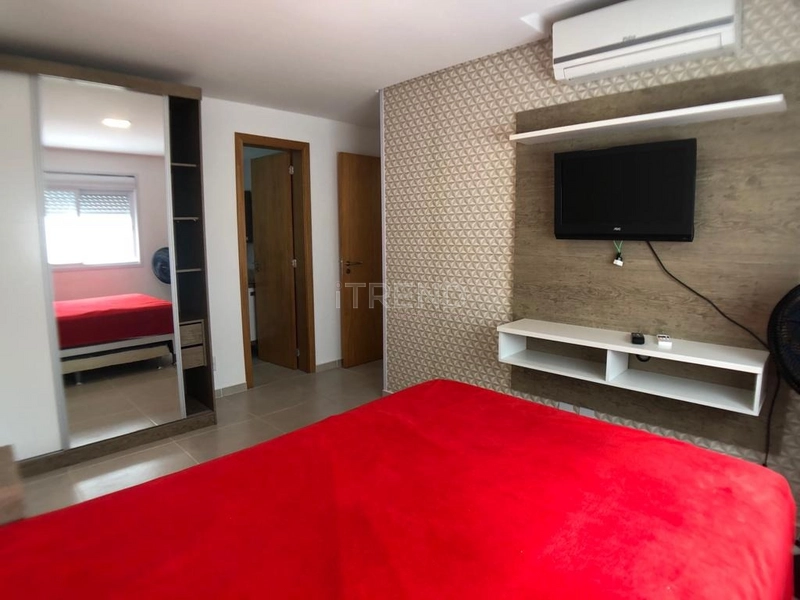 Apartamento com grande terraço: 36ª foto da galeria de imagens do imóvel