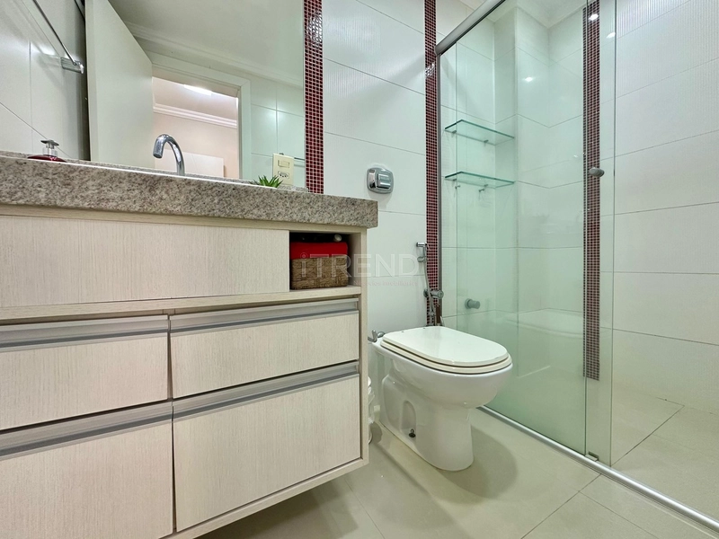 APARTAMENTO À VENDA  INFRA COMPLETA E VISTA PARA O MAR: 30ª foto da galeria de imagens do imóvel