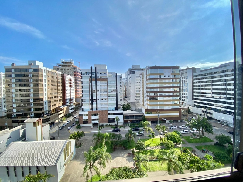 Frente Praça Tiaraju: 4ª foto da galeria de imagens do imóvel