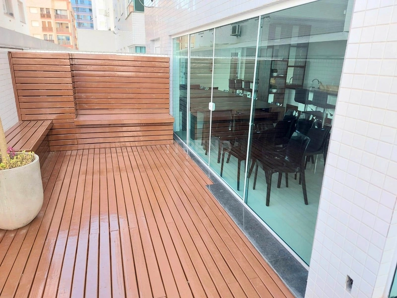 Mobiliado e Decorado - Em frente à Praça: 6ª foto da galeria de imagens do imóvel