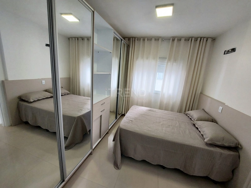 Mobiliado e Decorado - Em frente à Praça: 17ª foto da galeria de imagens do imóvel